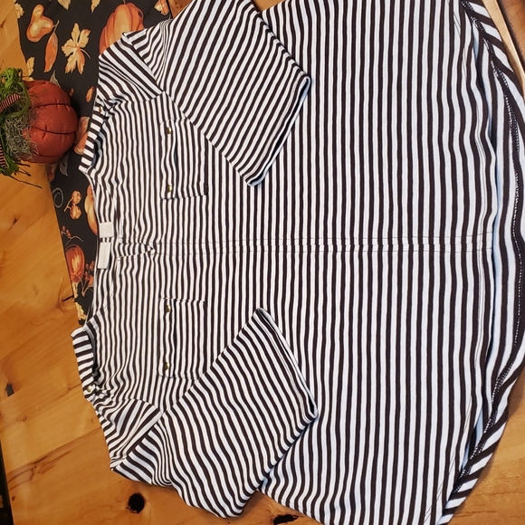 Chico's Top - Picture 1 of 5